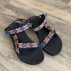 Women’s Blue Patterned TEVAS Size 8